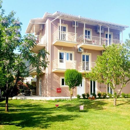 Elias Apartments Нидри Екстериор снимка